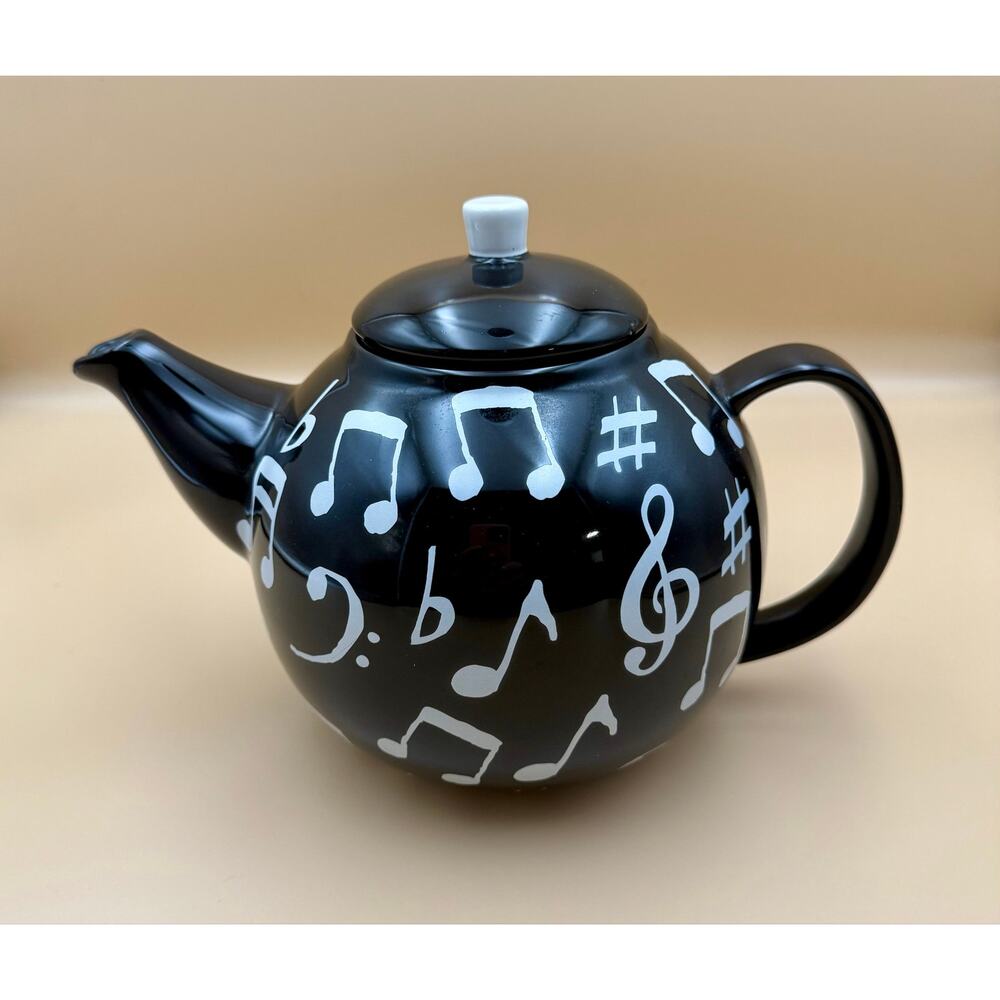 Vintage Hatley Treble Maker Ceramic Teapot Black White Music Notes MINT